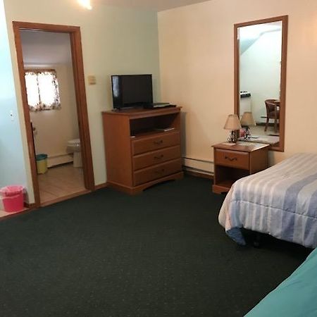 Fosterdale Motor Lodge Cochecton ภายนอก รูปภาพ